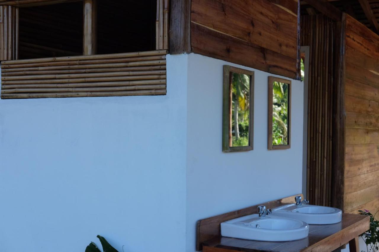סן ויסנטה Palayan Paradise Huts מראה חיצוני תמונה