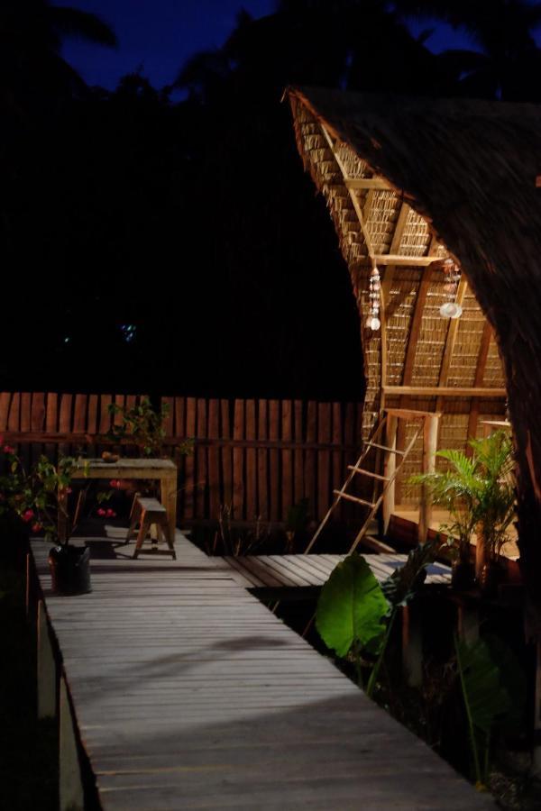 סן ויסנטה Palayan Paradise Huts מראה חיצוני תמונה