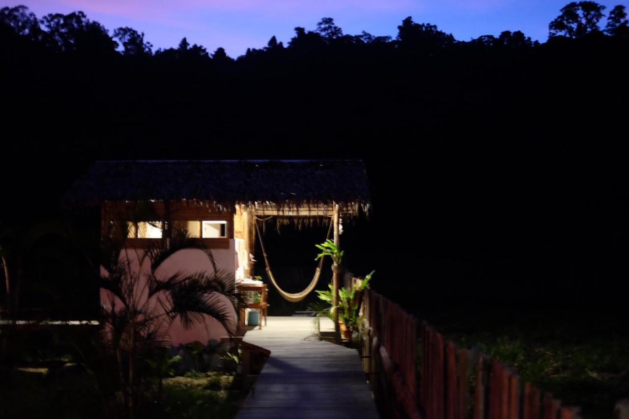 סן ויסנטה Palayan Paradise Huts מראה חיצוני תמונה